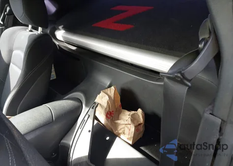 2010 Nissan 370Z z USA, uszkodzony, nr VIN JN1AZ4EH6AM505716